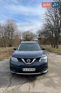 Позашляховик / Кросовер Nissan Rogue Sport 2016 в Звенигородці