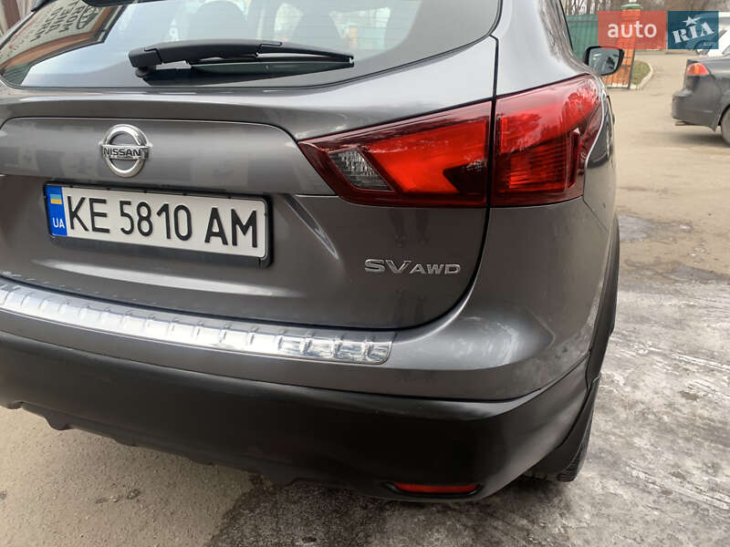 Внедорожник / Кроссовер Nissan Rogue Sport 2017 в Новомосковске фото 8 Внедорожник / Кроссовер Nissan Rogue Sport 2017 в Новомосковске