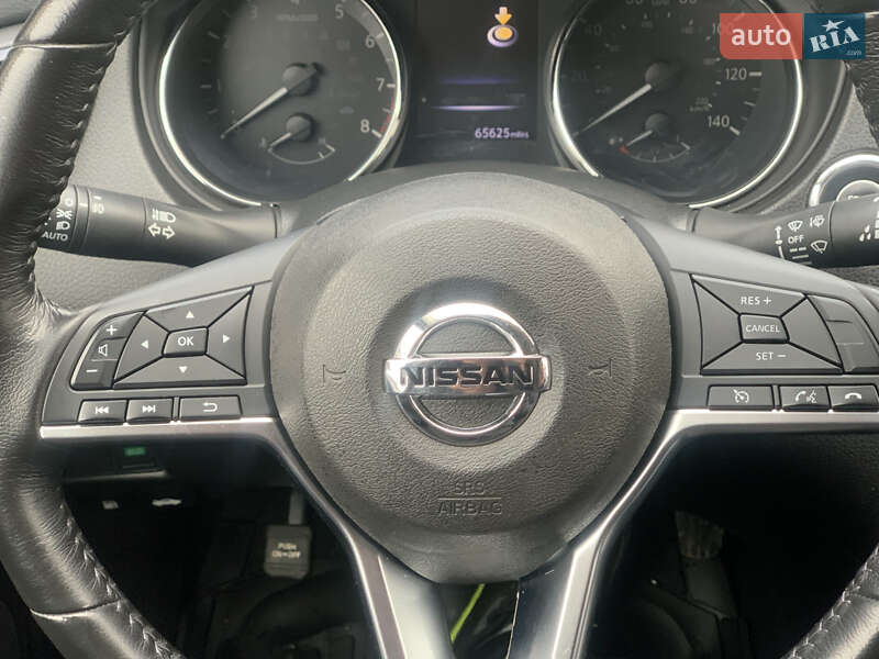 Внедорожник / Кроссовер Nissan Rogue Sport 2017 в Новомосковске фото 22 Внедорожник / Кроссовер Nissan Rogue Sport 2017 в Новомосковске