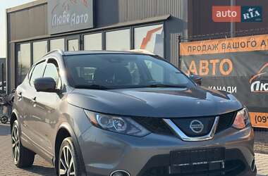 Внедорожник / Кроссовер Nissan Rogue Sport 2019 в Виннице