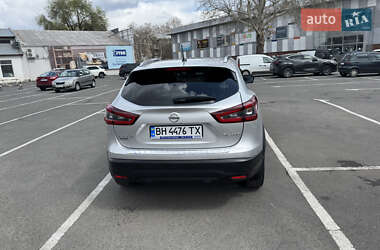 Внедорожник / Кроссовер Nissan Rogue Sport 2022 в 