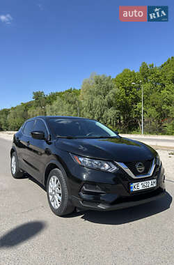 Позашляховик / Кросовер Nissan Rogue Sport 2021 в Дніпрі