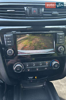 Внедорожник / Кроссовер Nissan Rogue Sport 2021 в 