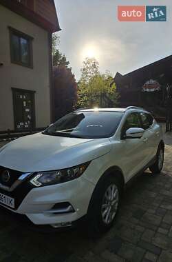Внедорожник / Кроссовер Nissan Rogue Sport 2022 в Кременчуге