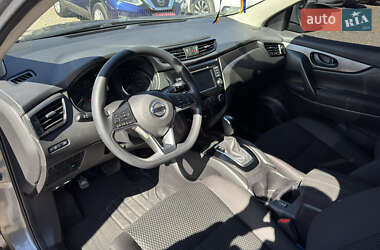 Позашляховик / Кросовер Nissan Rogue Sport 2019 в 