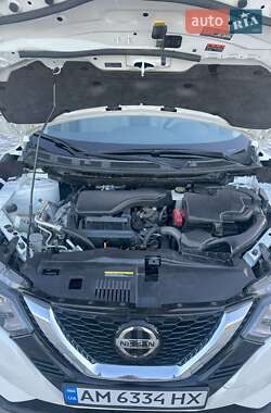 Позашляховик / Кросовер Nissan Rogue Sport 2022 в 