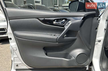 Внедорожник / Кроссовер Nissan Rogue Sport 2021 в 