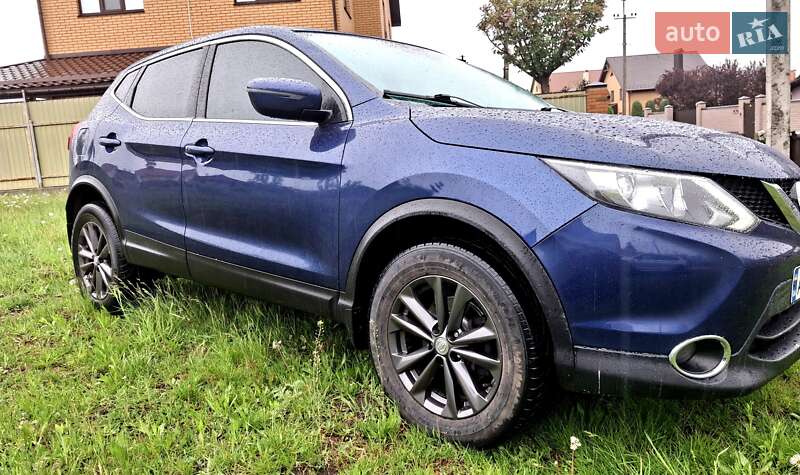 Внедорожник / Кроссовер Nissan Rogue Sport 2018 в Виннице