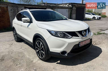 Внедорожник / Кроссовер Nissan Rogue Sport 2017 в Днепре