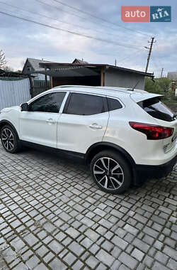 Позашляховик / Кросовер Nissan Rogue Sport 2019 в 