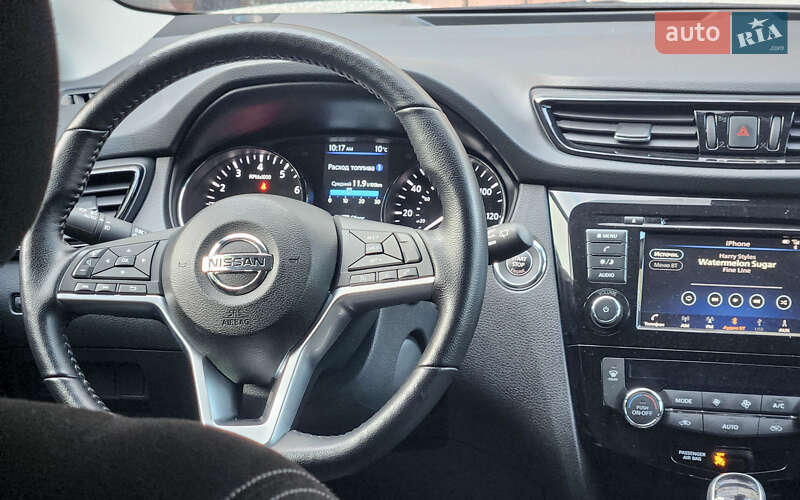 Внедорожник / Кроссовер Nissan Rogue Sport 2022 в Ровно