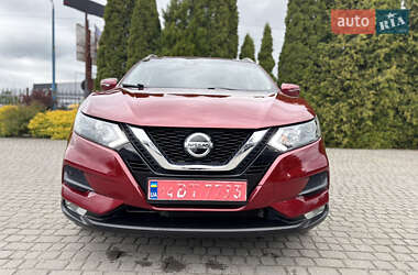 Позашляховик / Кросовер Nissan Rogue Sport 2021 в 
