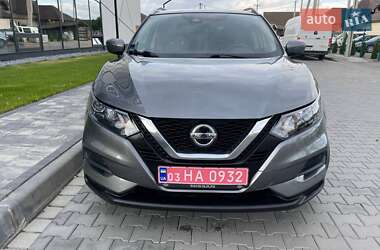 Позашляховик / Кросовер Nissan Rogue Sport 2020 в 