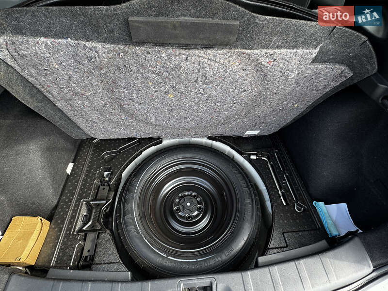 Внедорожник / Кроссовер Nissan Rogue Sport 2017 в Одессе