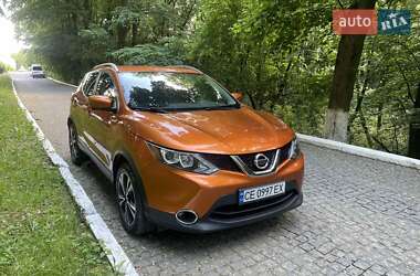 Внедорожник / Кроссовер Nissan Rogue Sport 2017 в Черновцах