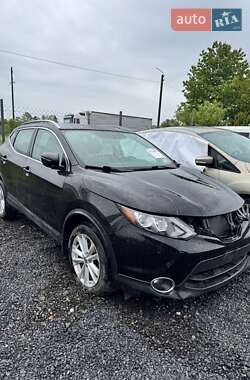 Внедорожник / Кроссовер Nissan Rogue Sport 2017 в Львове
