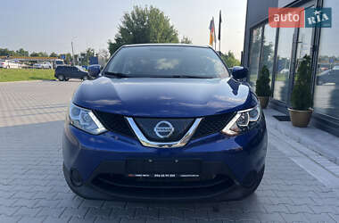Внедорожник / Кроссовер Nissan Rogue Sport 2019 в 