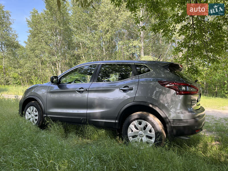 Позашляховик / Кросовер Nissan Rogue Sport 2020 в Києві