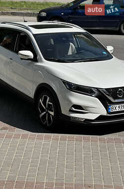 Позашляховик / Кросовер Nissan Rogue Sport 2021 в Києві