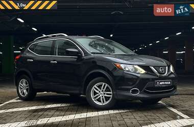 Позашляховик / Кросовер Nissan Rogue Sport 2019 в Києві