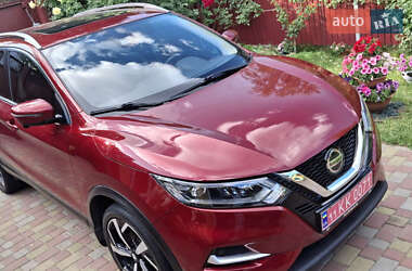 Внедорожник / Кроссовер Nissan Rogue Sport 2020 в Черкассах