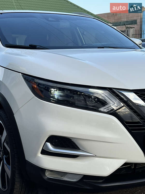 Позашляховик / Кросовер Nissan Rogue Sport 2020 в Одесі