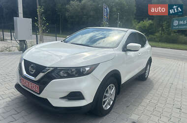 Внедорожник / Кроссовер Nissan Rogue Sport 2020 в Черновцах