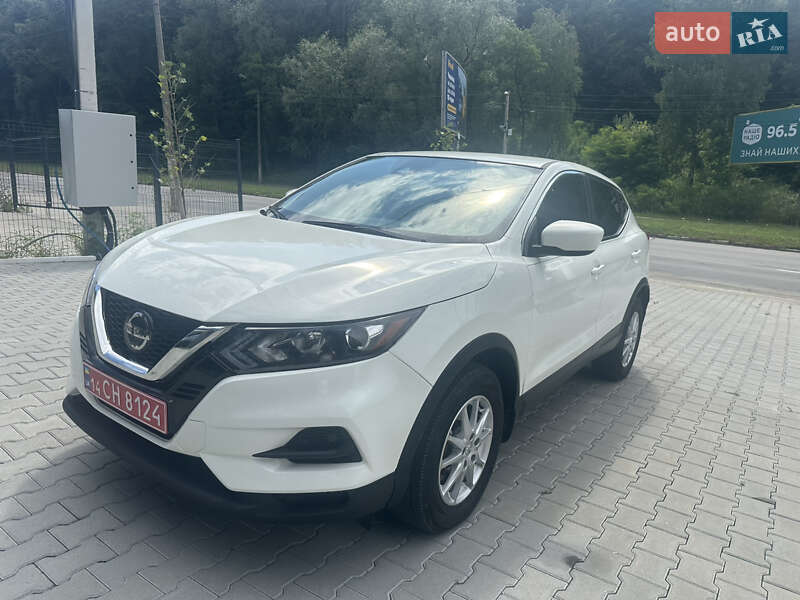 Nissan Rogue Sport 2020
