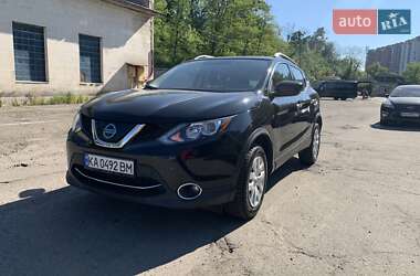 Позашляховик / Кросовер Nissan Rogue Sport 2019 в Києві