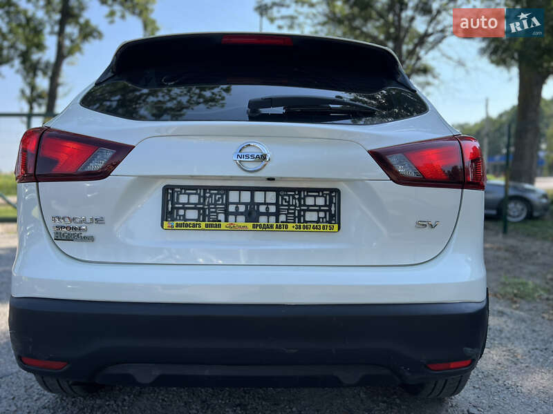 Внедорожник / Кроссовер Nissan Rogue Sport 2018 в Умани