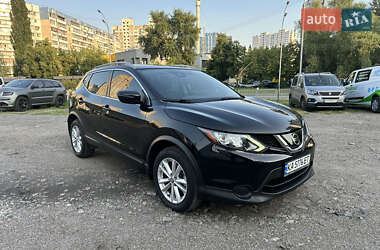 Внедорожник / Кроссовер Nissan Rogue Sport 2018 в Киеве