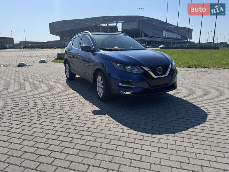 Nissan Rogue Sport 2020