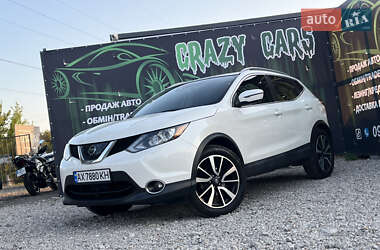 Внедорожник / Кроссовер Nissan Rogue Sport 2017 в Харькове
