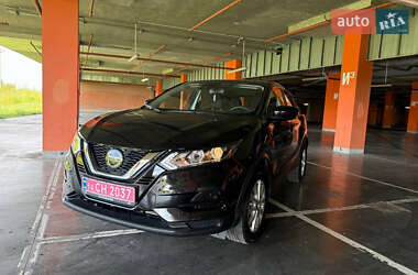 Внедорожник / Кроссовер Nissan Rogue Sport 2022 в Львове