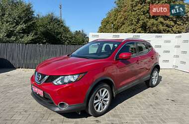 Позашляховик / Кросовер Nissan Rogue Sport 2017 в Луцьку