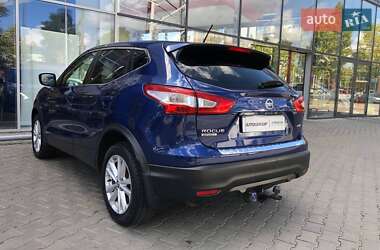 Внедорожник / Кроссовер Nissan Rogue Sport 2019 в 