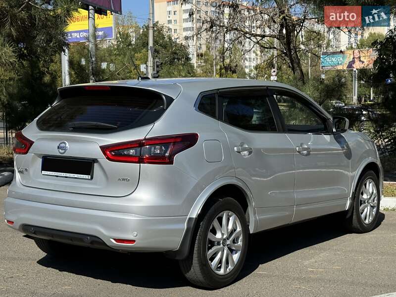 Позашляховик / Кросовер Nissan Rogue Sport 2021 в Одесі
