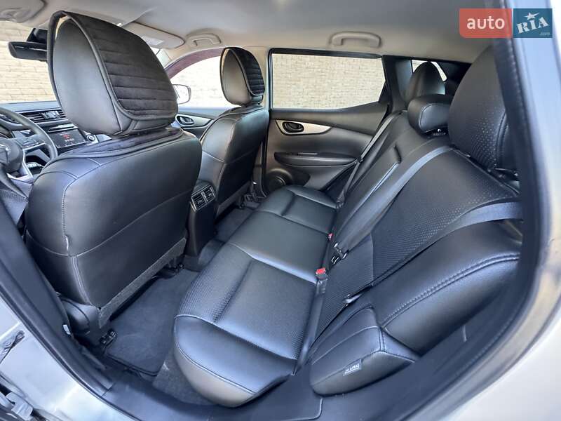 Позашляховик / Кросовер Nissan Rogue Sport 2021 в Одесі