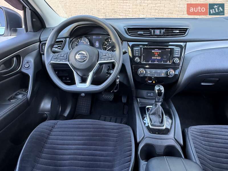 Позашляховик / Кросовер Nissan Rogue Sport 2021 в Одесі