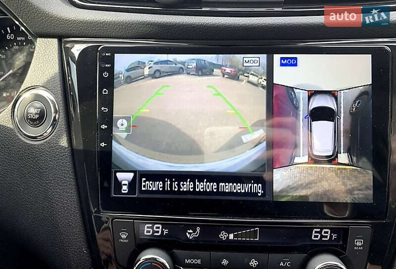 Внедорожник / Кроссовер Nissan Rogue Sport 2017 в Киеве