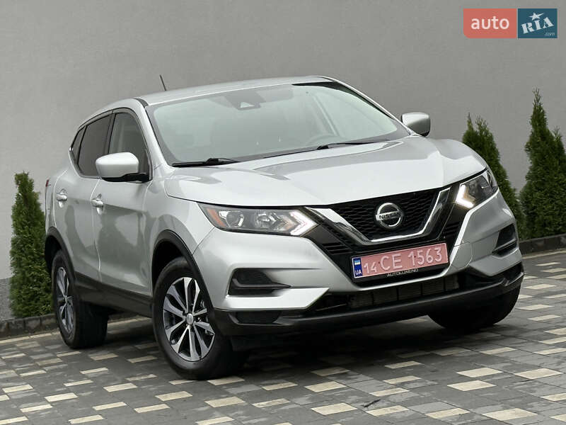Nissan Rogue Sport 2020
