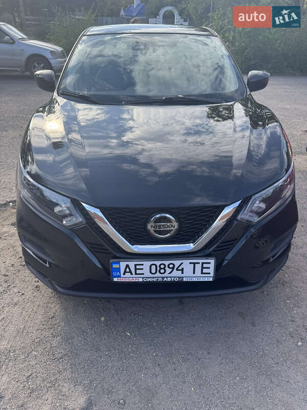 Nissan Rogue Sport 2021