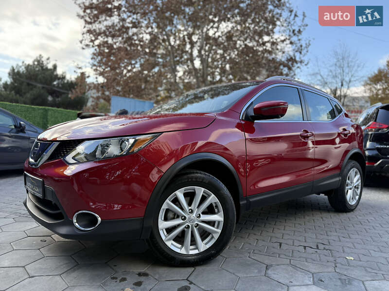 Внедорожник / Кроссовер Nissan Rogue Sport 2017 в Одессе