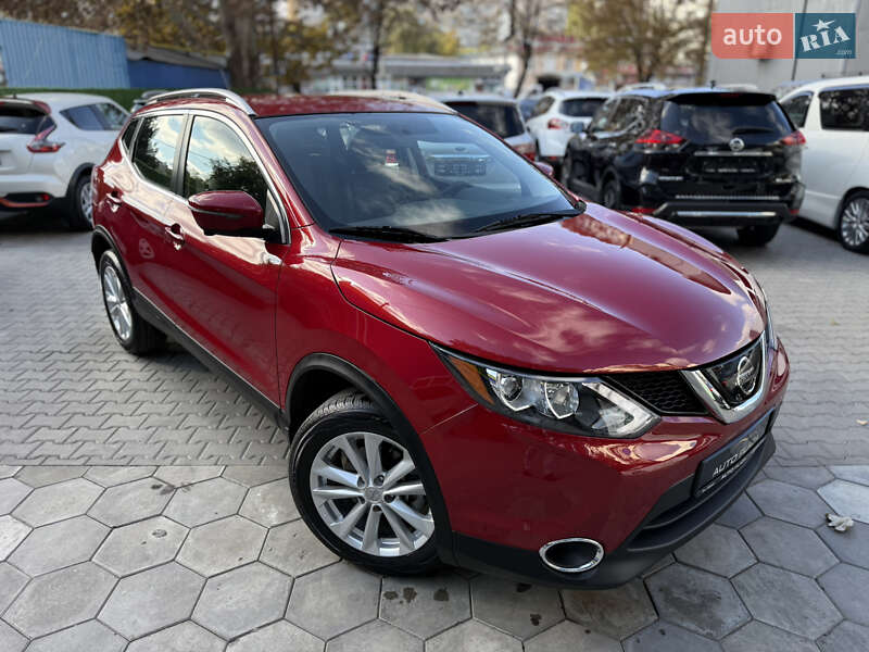 Внедорожник / Кроссовер Nissan Rogue Sport 2017 в Одессе