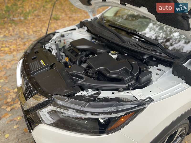 Позашляховик / Кросовер Nissan Rogue Sport 2022 в Києві