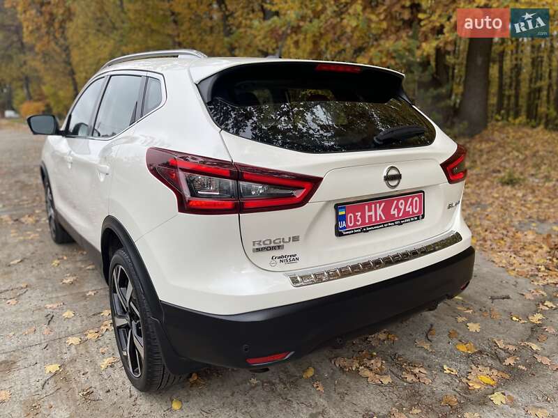 Позашляховик / Кросовер Nissan Rogue Sport 2022 в Києві