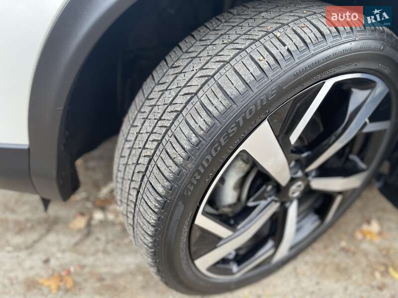 Позашляховик / Кросовер Nissan Rogue Sport 2022 в Києві