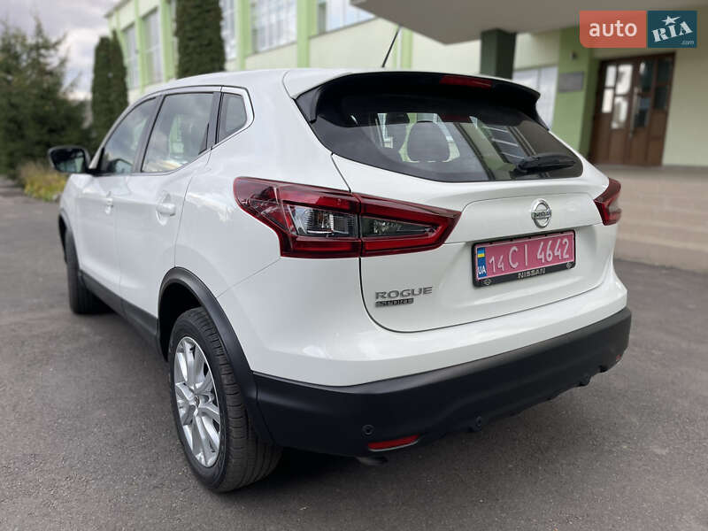 Внедорожник / Кроссовер Nissan Rogue Sport 2021 в Виннице