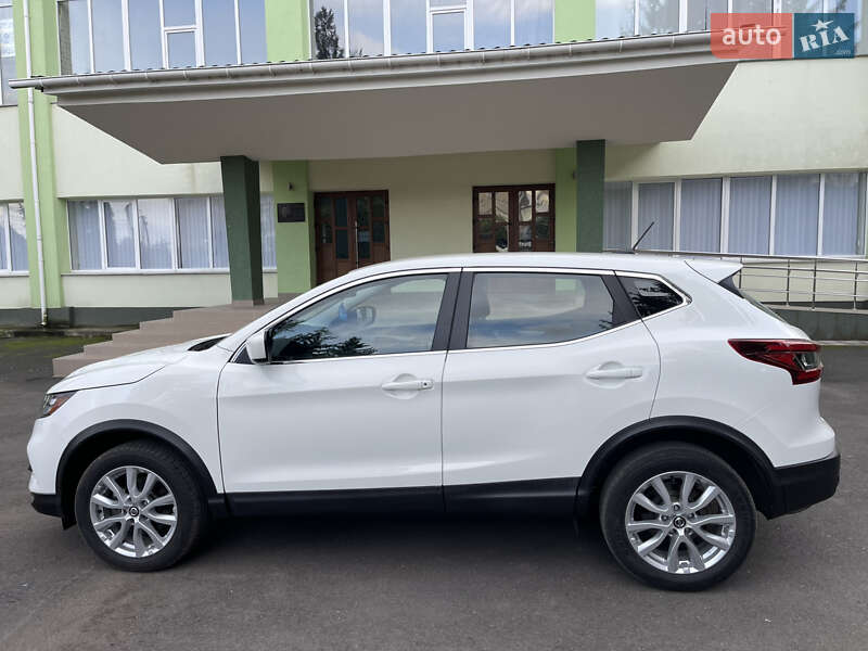 Внедорожник / Кроссовер Nissan Rogue Sport 2021 в Виннице