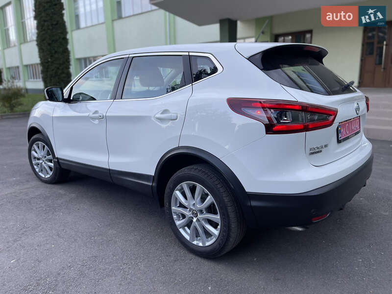 Внедорожник / Кроссовер Nissan Rogue Sport 2021 в Виннице